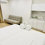 Amaris Apartment *