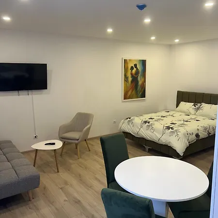 アパート Amaris *